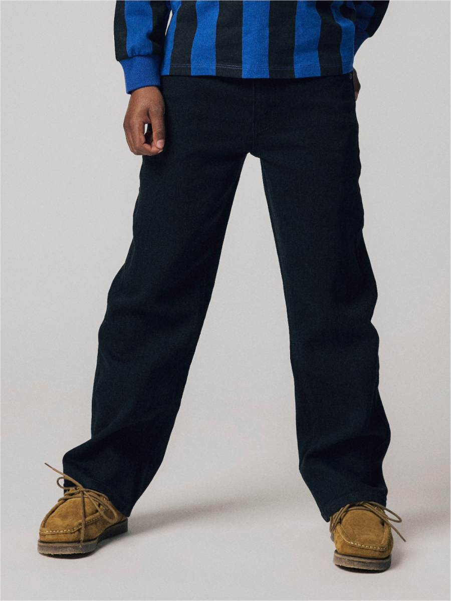 jeans in zwart straight fit voor jongens van name It